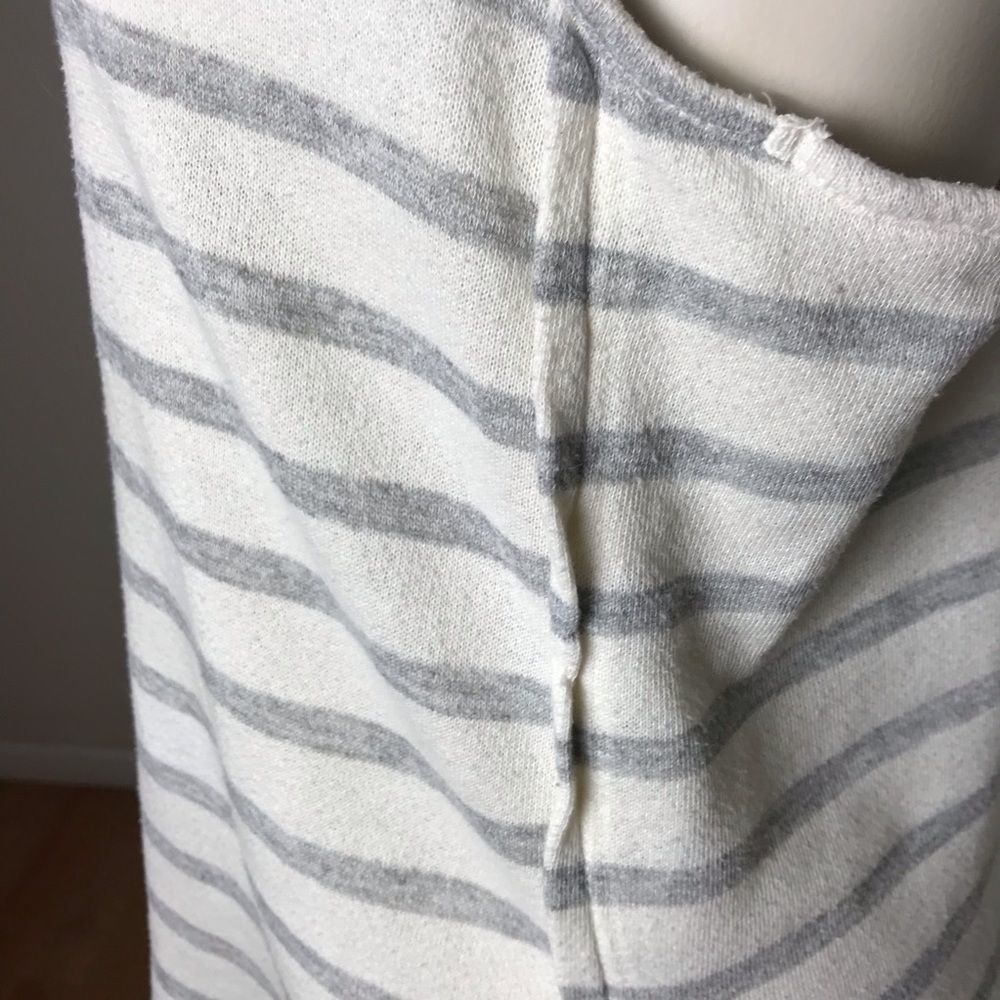 Color Thread Women’s Tank Athleisure M Racerback - Picture 4 of 8